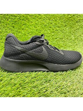 Nike Tanjun Womens Size 6 Triple Black Athletic Running Walking Shoes Sneakers